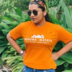 Sarayu Mohan Instagram - @hubatoz thank u so much for this comfortable tee! And I really appreciate your kindness and interesting mottos u keep along with fabulous work u do... https://www.instagram.com/p/B3zgLr8phmj/?igshid=1teru7n2tzao9 Check out this link people.do good;) Panampilly Nagar