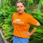 Sarayu Mohan Instagram - @hubatoz thank u so much for this comfortable tee! And I really appreciate your kindness and interesting mottos u keep along with fabulous work u do... https://www.instagram.com/p/B3zgLr8phmj/?igshid=1teru7n2tzao9 Check out this link people.do good;) Panampilly Nagar