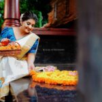 Sarayu Mohan Instagram - Onam shoot for @ashcreationz @blacktie_photography thanks to:@savitha_tony Pattambi