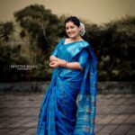 Sarayu Mohan Instagram - Saree!♥️ Clicked by @akshay_krishna_4u Thanks to @shutter___magic Elegance Cherupuzha