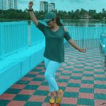 Sarayu Mohan Instagram – Drizzle,dance,walk and click❤️#dance#beautiful evening#bliss