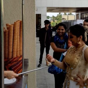 Sarayu Mohan Instagram - മ്മുനെ പറ്റിച്ചു😕 Grand Hyatt Kochi Bolgatty