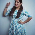 Sarayu Mohan Instagram - When u steal unedited picz from photographer @ann_digital_media_concepts_ am the sorry aliya...couldn't stop myself 😁 @remya_akhilesh @chakitha_designs costumes Always there to help ♥️♥️