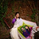 Sarayu Mohan Instagram - @halexofilms#costume by Shamna#we both#saree painting#