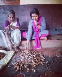 Sarayu Mohan Instagram - #Palakkad#Home#Tamarind# Vellinezhi, India