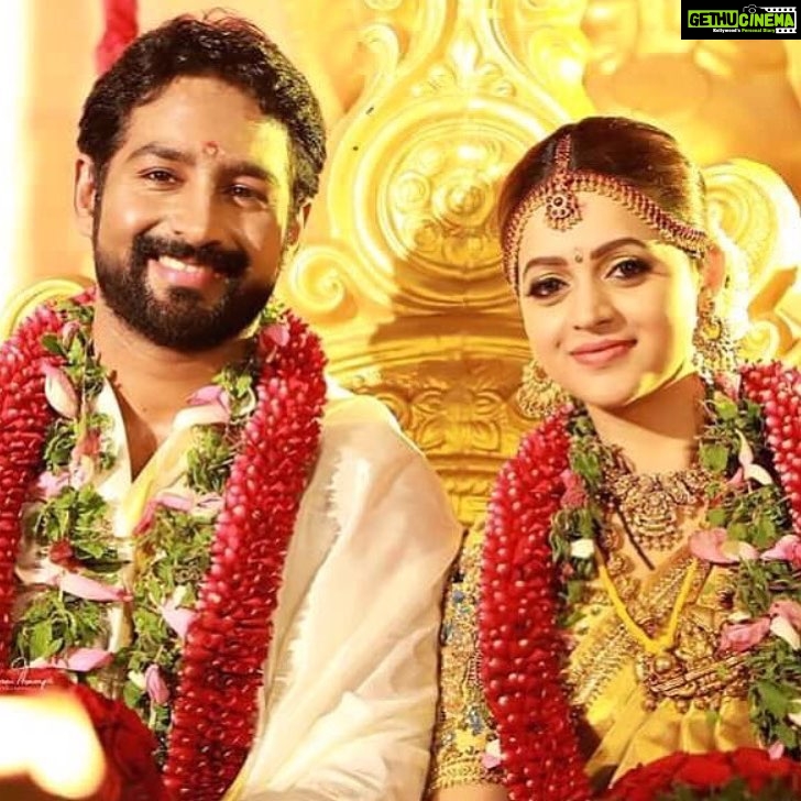 Sarayu Mohan Instagram - Happy married life!!!lš
