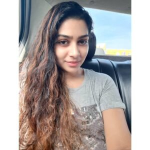 Satna Titus Instagram - New sceneries and New stories...😍🌈 Yes, i'm traveling😎
#morningselfie #positivevibes
 #ilovetotravel #spreadlove #selfiegirl #feelingblessed #enjoylife #ilovemylife