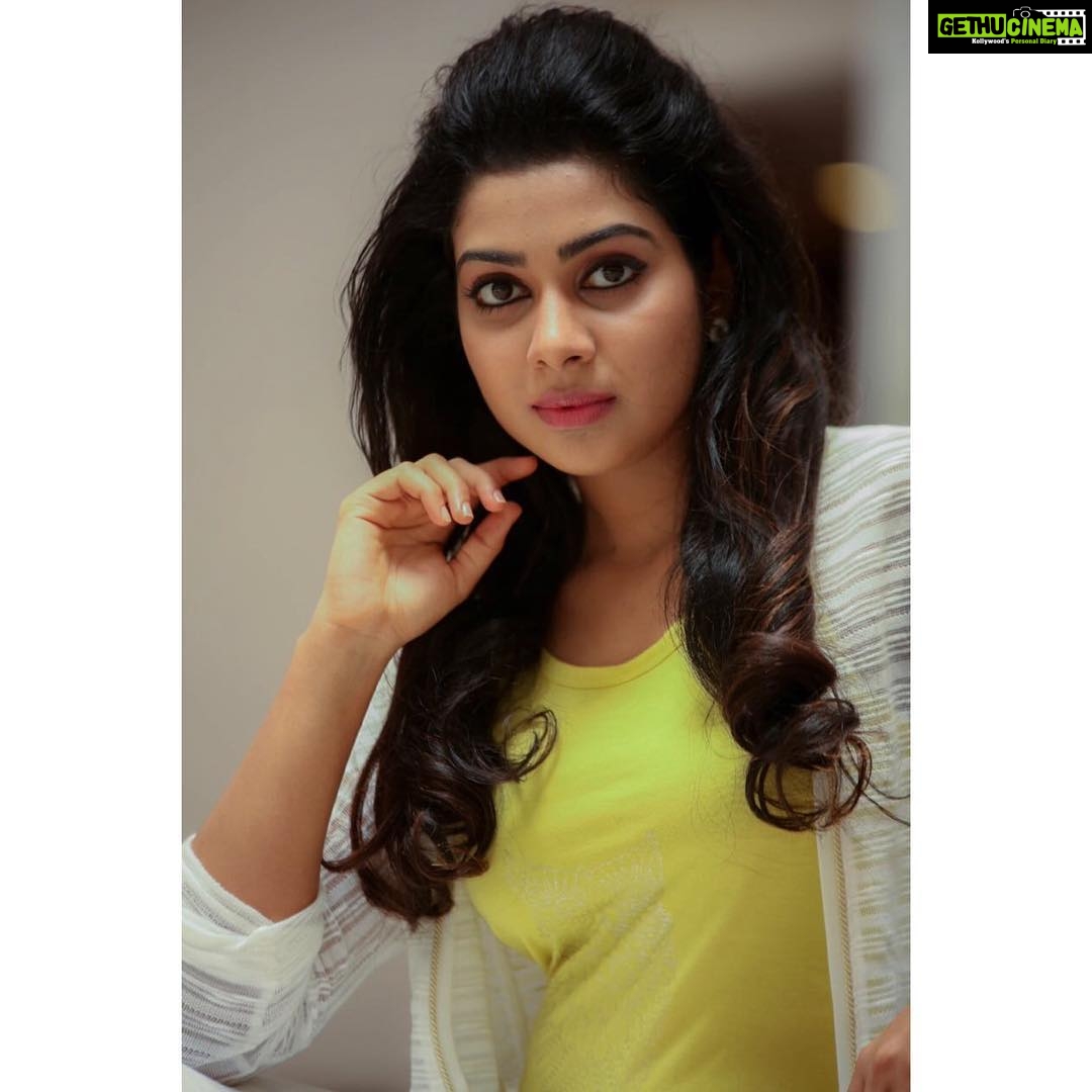 Satna Titus - 0.9K Likes - 🌼