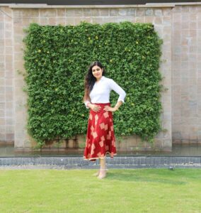 Satna Titus Instagram - It is not in doing what you like, but in liking what you do that is the secret of Happiness 🥰🥰🌟❤☀️🌈