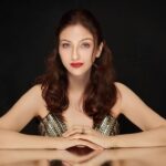 Saumya Tandon Instagram – Let’s talk! 

#saumyatandon #face