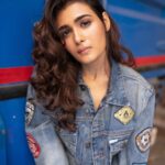 Shalini Pandey Instagram – Denim jackets are like fries, you can’t just have one 🤷🏻‍♀️