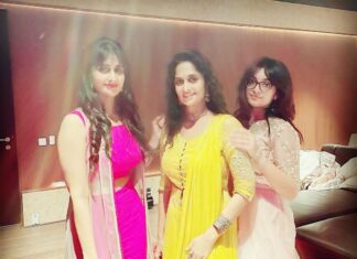 Shamlee Instagram - Diwali ‘21 🪔🪔🪔 #favfamteam