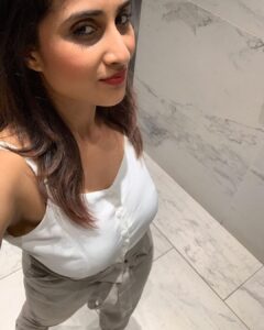 Shamlee Instagram - My most prized possession - MEEE 😬😬😬 #fashion #photography #love #style #instagood #photooftheday #beauty #like #instagram #beautiful #follow #art #photo #portrait #photoshoot #cute #picoftheday #myself #girl #modeling #smile #me #photographer #makeup #happy #likeforlikes #selfie #bhfyp