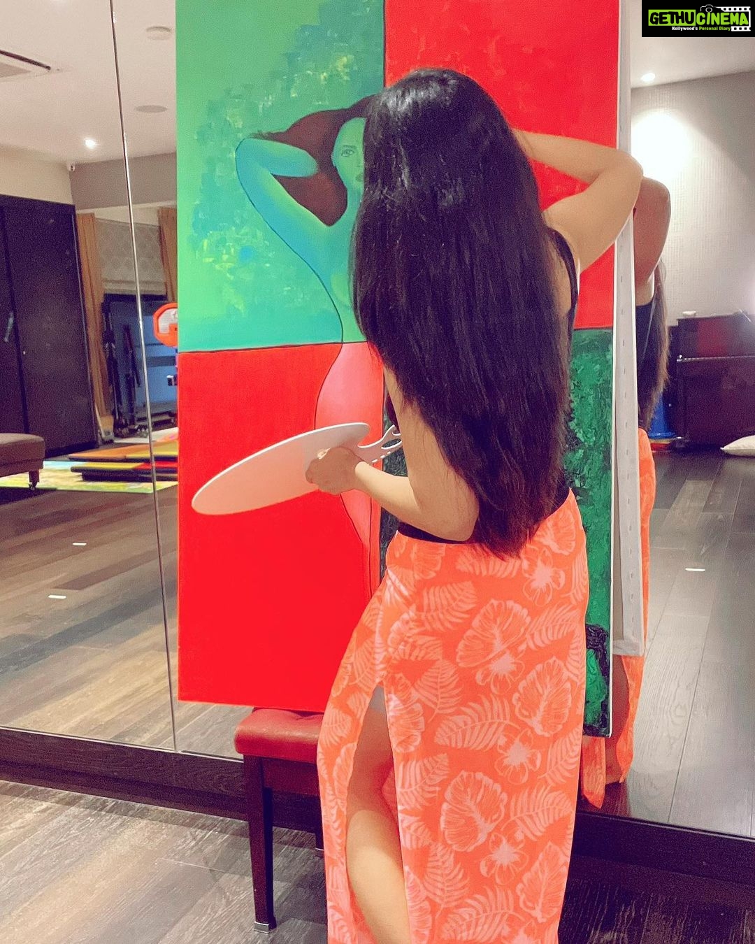 Shamlee Instagram - Luvin the process 🖤🖤🖤 #artprocess #artwork #artist #artgallery #artcollector #artstudio #arte #figurativeart #figurativepainting