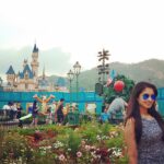 Shamlee Instagram - The mandatory Disney shot‼️#hongkong#hongkongdisneyland#hongkonginsta#hongkongfoodie#hongkongisland#hongkongtourism#shamlee