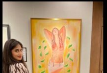 Shamlee Instagram - Thank you @vennba_artgallery @artcube.gallery for making me a part of the Crosswords exhibit. One last day of the show. Drop in peeps! Venue 📍 Vennba Art Gallery, T Nagar, Chennai Time 10 am - 7 pm #art #artist #painting #paintingoftheday #artwork #artofinstagram #artgallery #gallery #instagood #artstudio