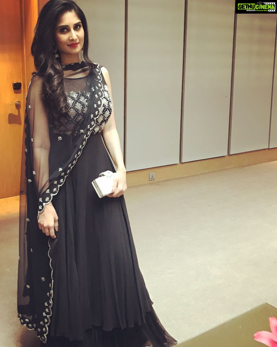 Shamlee Instagram - #ammammagarillu promotions styling @chaitanyarao_official outfit @zingbifashion jewellery @theblushbox thank u 😀 #tollywood #tollywoodactress #tollywoodactor