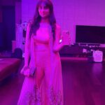 Shamlee Instagram –