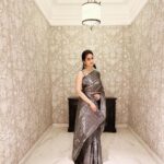 Shamlee Instagram - You can only build a new world if you destroy the old one‼️