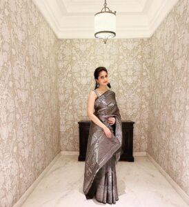 Shamlee Instagram - You can only build a new world if you destroy the old one‼️