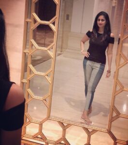 Shamlee Instagram - That’s your competition right there‼️