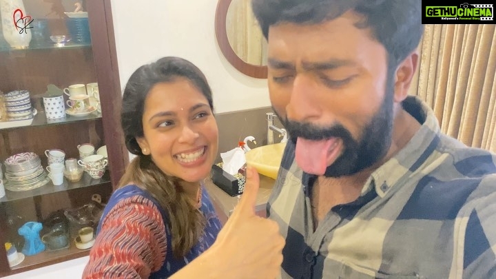 Shanthanu Bhagyaraj Instagram - Laugh out loud for 18min straight 🤣 கவலைகளை மறந்து சிரிங்க ⏩ Watch the Ultimate Prank by @kikivijay11 #VadaPochePart2 Full video streaming now on #WithLoveShanthnuKiki (Channel link in bio)