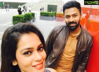 Shanthanu Bhagyaraj Instagram - Throwback to some amazing trips😍 With this ‘amazing’ of a ‘fantastic’ of a ‘marvellous’ of a beauty🤪 @kikivijay11 🤪 #London2017 Hilton London Wembley