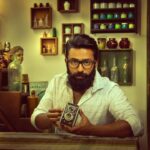 Shanthanu Bhagyaraj Instagram - ‪If you have the patience to grow this , u can literally wait for anything 💛🤣‬ ‪Good times ahead 😊 jus be patient and let the #coronavirus pass .....‬ #StayHome #StaySafe ‪ PC : @atitan.studio Location : @bnbboutique_chennai design hub by @bricksnbeams thank you guys for this amazing spot to click 💛
