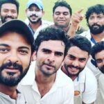 Shanthanu Bhagyaraj Instagram - #MASTrophy2019 Post warmup match for @madrasallstars moving in with a positive morale into our 1st Tourney as host #MASTrophy2019 #Victory #PositiveMorale #MovingForward @abhinayvaddi @ashokselvan @kalaiiyarasan @njsatz @chikaa_r @dasarathi_offl @musicthaman @arunodaya_k #Ananthsir @dancersatz @ganesansekar @ttomnaresh @thevijayyesudas @deepaksingerofficial @ash_dir