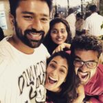 Shanthanu Bhagyaraj Instagram - An evening well spent with your loved ones 💛 @kikivijay11 @mahu3784 @ritchiedamian Fika Chennai