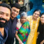Shanthanu Bhagyaraj Instagram - Family 💛 The only ones u actually need to care about 💛 Finally bringing my sexy granny outta the house for her FAVOURITE North Indian food 😍 @desidi_2.0 #familylove #grandma