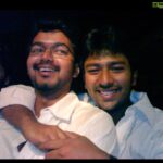 Shanthanu Bhagyaraj Instagram – Once a brother .. always a brother 💛 To a great human being , nanban, brother , actor , entertainer , Box Office King 🌟 vijay na Wishing you the happiest of birthdays 😊💛 #SARKAR #HBDThalapathyVIJAY @actorvijayvfc @actorvijay_offi @actorvijayofficial