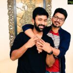 Shanthanu Bhagyaraj Instagram – Once a brother .. always a brother 💛 To a great human being , nanban, brother , actor , entertainer , Box Office King 🌟 vijay na Wishing you the happiest of birthdays 😊💛 #SARKAR #HBDThalapathyVIJAY @actorvijayvfc @actorvijay_offi @actorvijayofficial