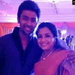 Shanthanu Bhagyaraj Instagram - ‪Well dis yr..My Mom wished me b4 I cud wish her!Possibly D sweetest thing any mother cud tell her son💛‬ ‪“Happy Mother’s Day Sonu..Bcuz of u I’m a Mother”😘‬ ‪im still nt able to get over dis msg❣️happy Mother’s Day MA😘ur a mother not only to me,bt to evry soul in dis family❣️‬