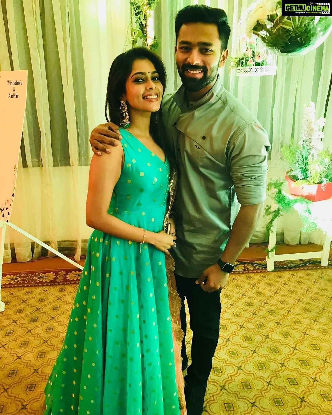 Shanthanu Bhagyaraj Instagram - Ur d last person I ever expected wud come bck into my life💛U’ve only made me a better man😍 @kikivijay11 Ur special not only to me but to all those priveledged to know d beautiful person u are❤️U make my whole family complete every single day😘Happy bday ma 😘😘😘