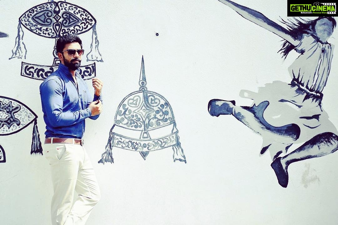 Shanthanu Bhagyaraj Instagram - Failure isn't d Opposite of Success! Its' Part of Success! Never Give up on somethin u really want..its Difficult to wait..Worse to Regret Day 84 Photographed by : @stevenaj14