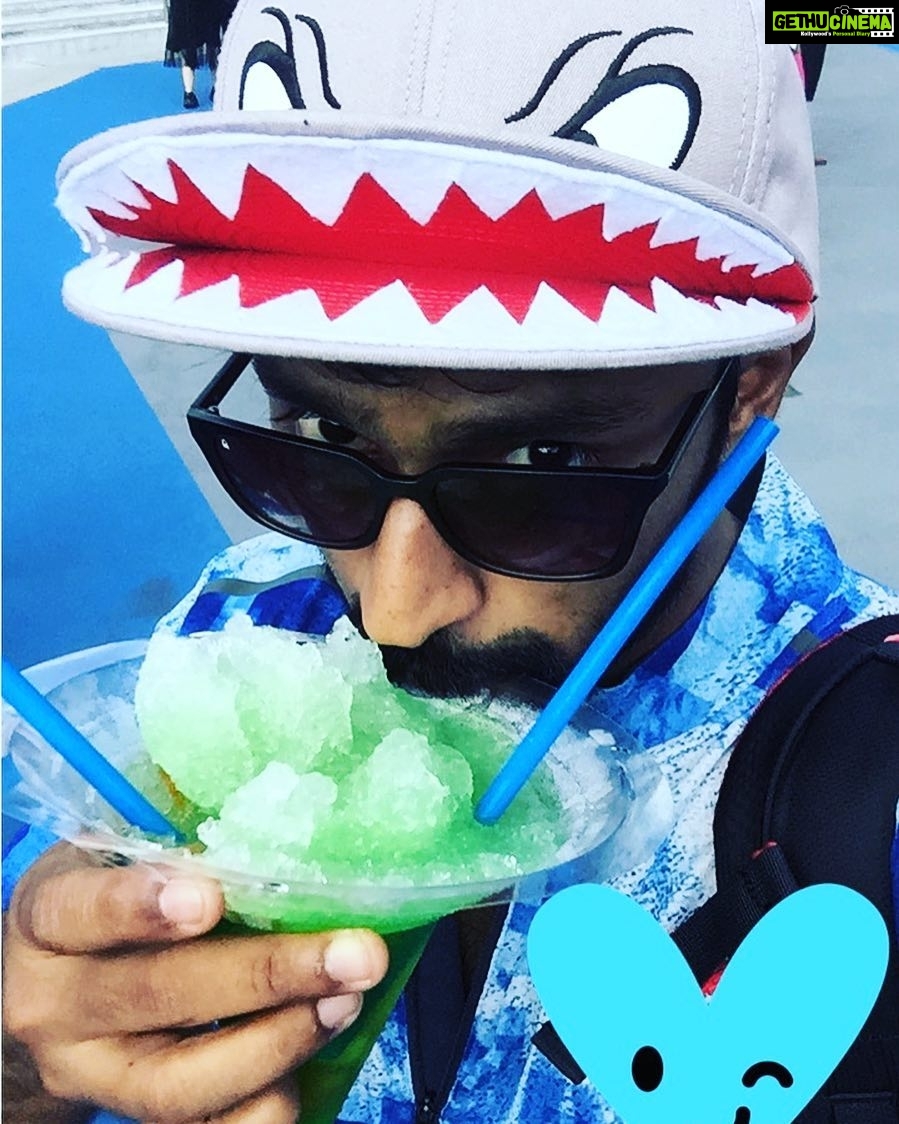 Shanthanu Bhagyaraj Instagram - SnowCone 💚 மகிழ்ச்சி #hongkongdiaries Ocean Park 哈佬喂
