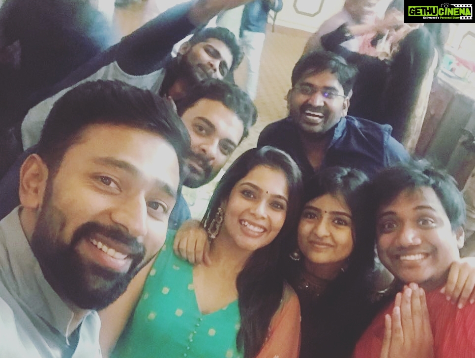 Shanthanu Bhagyaraj Instagram - #AknotsV @aadhavkannadhasan Sangeeth 😊👍🏻 @abhinayvaddi @sanjay1011 @shriya_sriram @iamvishnuvishal @kikivijay11 #actorkarunakaran
