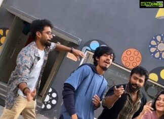 Shanthanu Bhagyaraj Instagram - #Gundumalli with the new lover boy in town @sakthii___ 🤩😍😅 Fun on sets with @jananihere_ & @theabishekkumar 🎉🤩