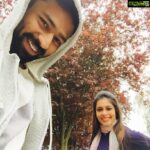 Shanthanu Bhagyaraj Instagram - London 😍 My better half is at her best when she's "ShoPping" 😂😜 and immmmm jus chilling enjoying the weather 🍺🤣😂😜 #Workation Mode on 💪🏻☺️🇬🇧 Oxford Street