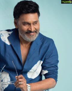 Shanthanu Bhagyaraj Instagram - #இதுநம்மஆளு 💙🤍 @kbrs_.show Concept & styling @njsatz Photography @prachuprashanth Outfit @sathyanjfashionhouse #Kumar @babu4love @eshofficialpage #Sathyanjyoutubechannel @onlynikil #NM
