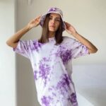 Shazahn Padamsee Instagram - Vibing out in my new tie-dye co-ord set from @the_clothingfactory 💜 #outfitinspo #ootd #outfitoftheday #reelsinstagram #reels #feelitreelit #reelsindia #explore #reelkarofeelkaro