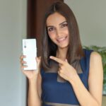 Shazahn Padamsee Instagram - Getting my Glow on with the brand new #OppoReno6Pro5G The most beautiful phone of the season! 🌈✨