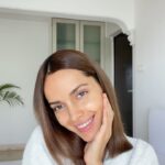 Shazahn Padamsee Instagram - DIY Glow Up Face Pack ✨I use this super easy turmeric, honey & yoghurt face pack whenever my skin needs an instant boost. It’s quick, effective & easy to do. Steps: Add a teaspoon of honey along with a tiny pinch of turmeric into a small bowl of yoghurt and mix well. Apply this on your face and leave it on for 15 minutes. Gently wash it off with cool water. Now your skin is hydrated, revitalised & glow up ready! 🤍✨ #skincare #facemask #diy #selfcare #reels #reelsvideo #reelsinstagram #explore #reelsindia #feelitreelit #reelkarofeelkaro #reelsinsta