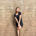 Shazahn Padamsee Instagram - Monday mood 🖤