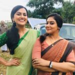 Shraddha Srinath Instagram - I am very awkward when it comes to taking photos with my co actors during shoot. It starts with greetings. You break ice, there's small talk, then you're laughing with others at your miserable language skills, learning dialogues feverishly. Then you start seeing these faces regularly, they become familiar, you learn more about each other, the awkwardness dissipates slowly (you're STILL learning your dialogues feverishly). Then there's inside jokes. I love that journey. There are some busy days in between where you barely get to chat. And before you know it, it's your last day and you realise you won't be seeing these faces again, for a long time to come anyway and that you haven't taken any photos (and your parents are asking - "where is your photo with Mohanlal sir??!!"). They need proof. Haha. So here's a photo dump from my last day of shoot on the sets of Aarattu, with the legendary Mohanlal sir, nandu sir, siddique sir, Rachna, Unnikrishnan sir, all with beautiful Palakkad in the backdrop. And some sunset photos. Muft muft muft. Mentioning my team here, my greatest support system: Make up @kohl.play Hair @kammarishivarajchary Assisted by @shivu.bm.549 Managed by @vidhyaabreddy @kettlesstudios