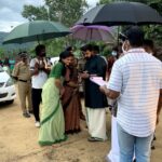 Shraddha Srinath Instagram – I am very awkward when it comes to taking photos with my co actors during shoot. It starts with greetings. You break ice, there’s small talk, then you’re laughing with others at your miserable language skills, learning dialogues feverishly. Then you start seeing these faces regularly, they become familiar, you learn more about each other, the awkwardness dissipates slowly (you’re STILL learning your dialogues feverishly). Then there’s inside jokes. I love that journey. There are some busy days in between where you barely get to chat. And before you know it, it’s your last day and you realise you won’t be seeing these faces again, for a long time to come anyway and that you haven’t taken any photos (and your parents are asking – “where is your photo with Mohanlal sir??!!”). They need proof. Haha. So here’s a photo dump from my last day of shoot on the sets of Aarattu, with the legendary Mohanlal sir, nandu sir, siddique sir, Rachna, Unnikrishnan sir, all with beautiful Palakkad in the backdrop. And some sunset photos. Muft muft muft. 

Mentioning my team here, my greatest support system:
Make up @kohl.play 
Hair @kammarishivarajchary 
Assisted by @shivu.bm.549 
Managed by @vidhyaabreddy @kettlesstudios