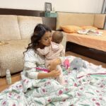 Shriya Saran Instagram – Thank you @rustichues._  for this beautiful blanket. Love love love it ! @neerjasaran