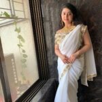 Shriya Sharma Instagram – Wearing @ethereal_boutiquee’s lovely saree! With @womens_shoppingworld’s gorgeous pearl set!

#shriyasharma