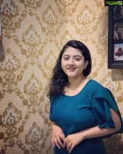 Shriya Sharma Instagram - Wearing @saicollections247 beautiful top! Swipe Left for My favourite most case from @case_guard_20 —>

#shriyasharma